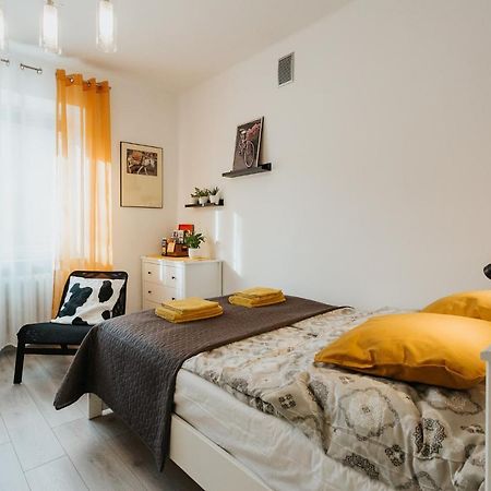 Charming Apt Old Town & Jewish District, Quiet Neighborhood Cracovia Esterno foto